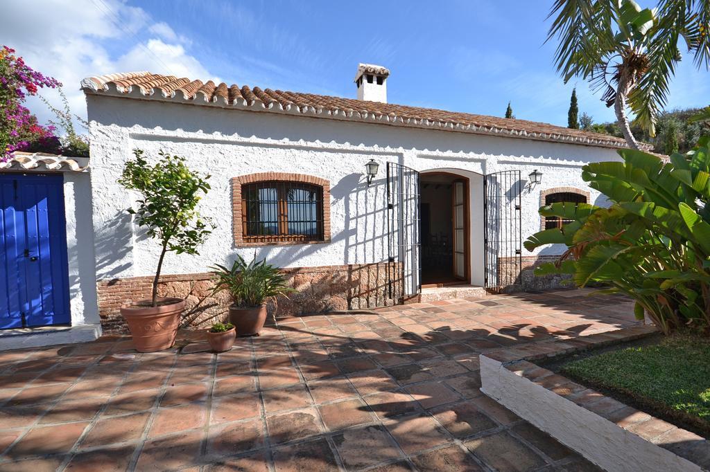 Villa El Molino Menyber Nerja Exterior photo